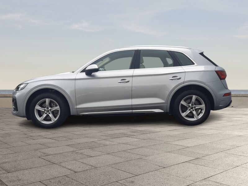 More views of Audi Q5