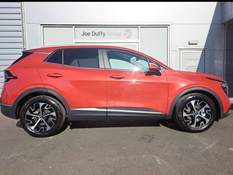 More views of Kia Sportage