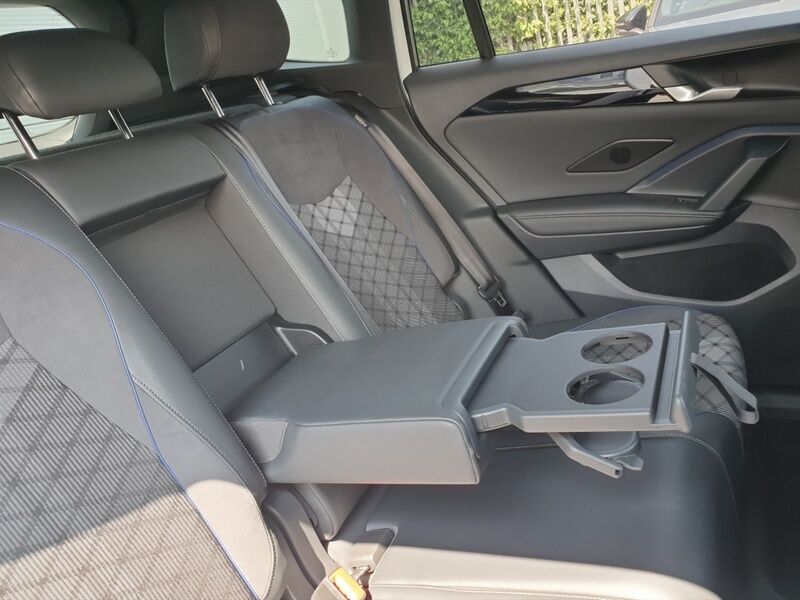More views of Volkswagen Tiguan