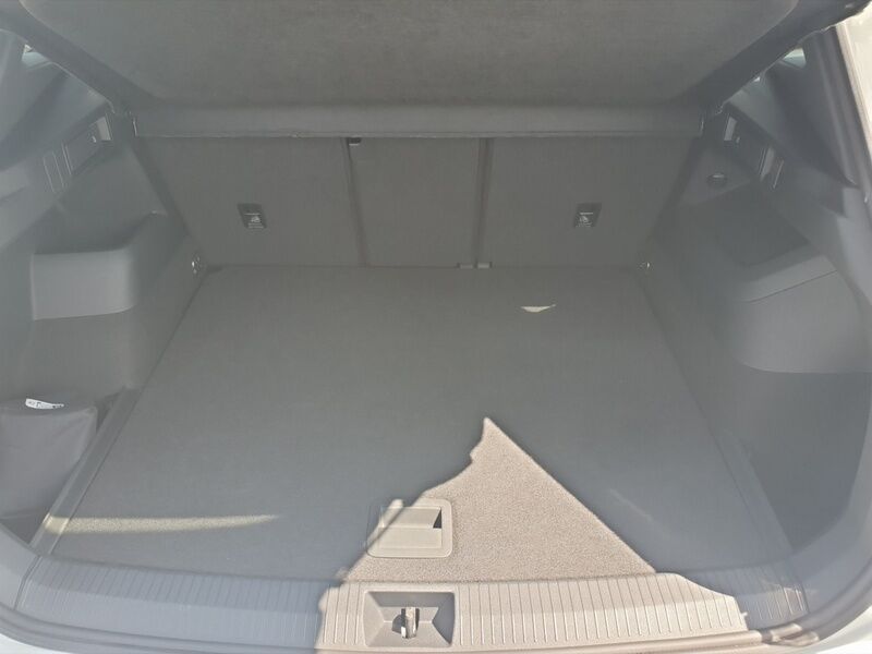More views of Volkswagen Tiguan