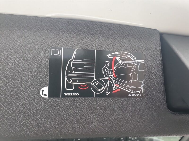 More views of Volvo XC90