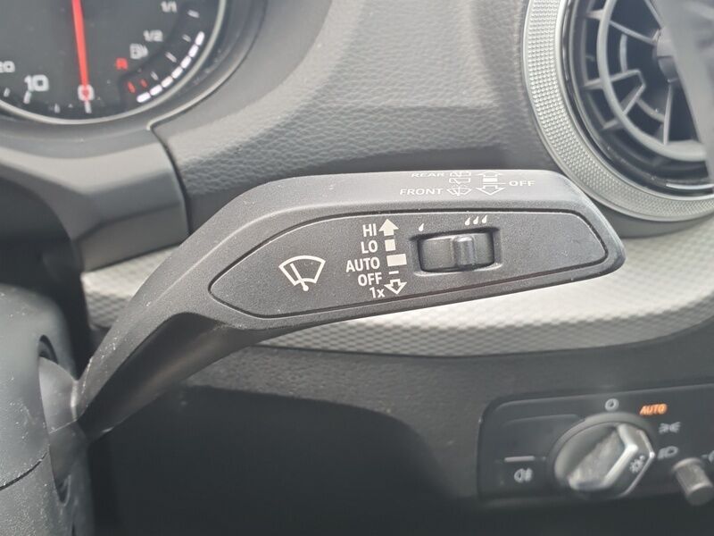 More views of Audi Q2