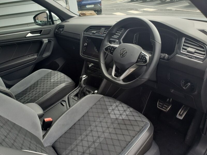 More views of Volkswagen Tiguan