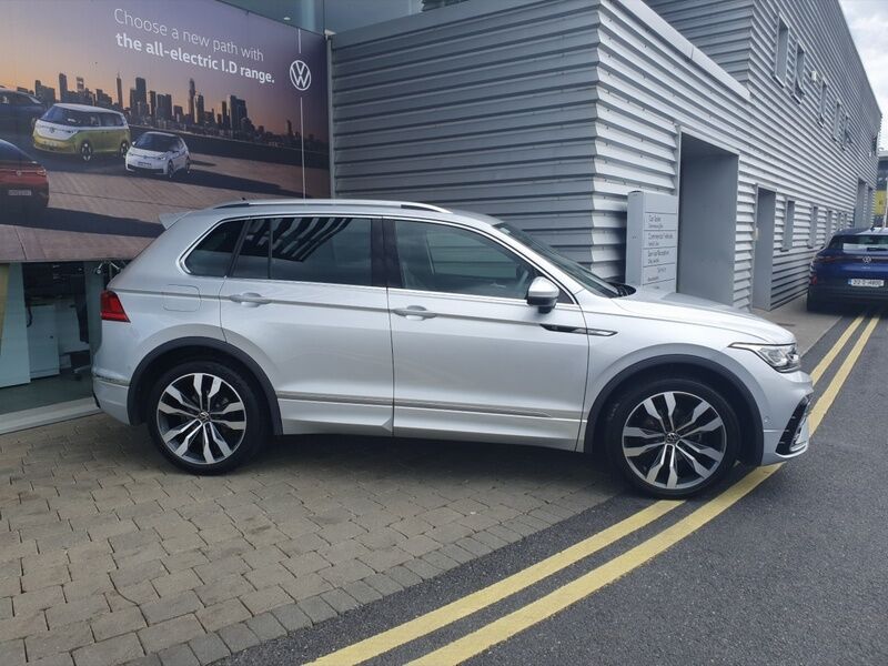 More views of Volkswagen Tiguan
