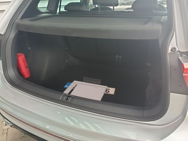 More views of Volkswagen Tiguan