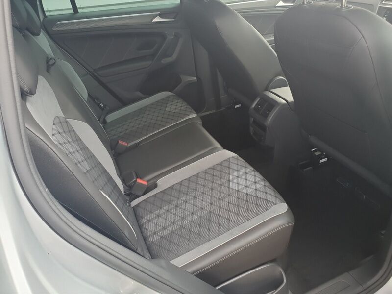 More views of Volkswagen Tiguan