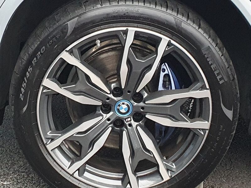 More views of BMW X3