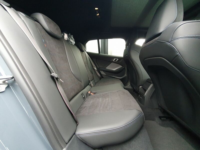 More views of BMW 1 Series
