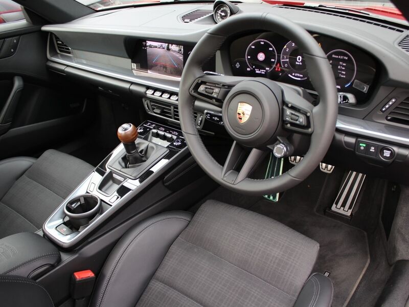 More views of Porsche 911