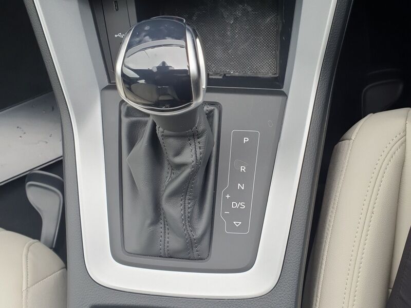 More views of Audi Q3