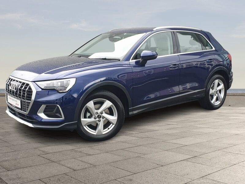 More views of Audi Q3