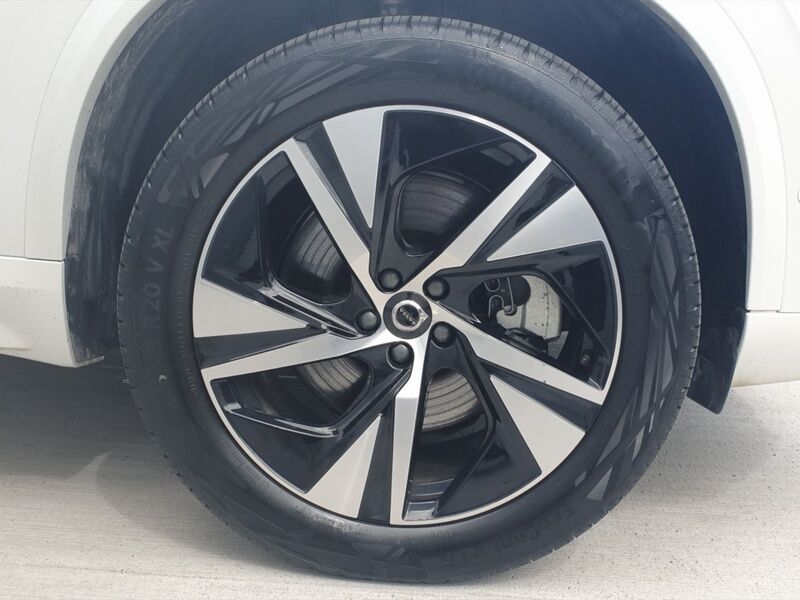 More views of Volvo XC90