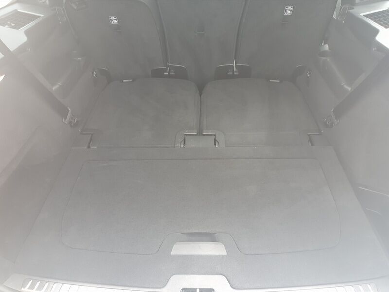 More views of Volvo XC90