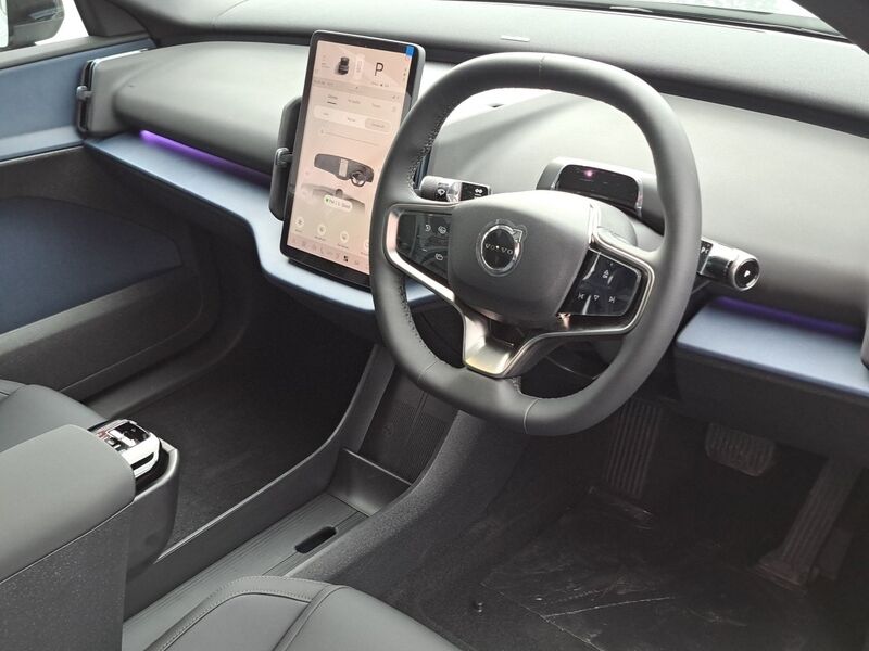 More views of Volvo EX30