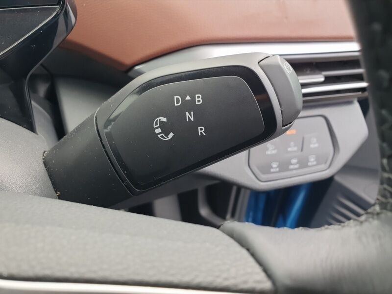 More views of Volkswagen ID.4