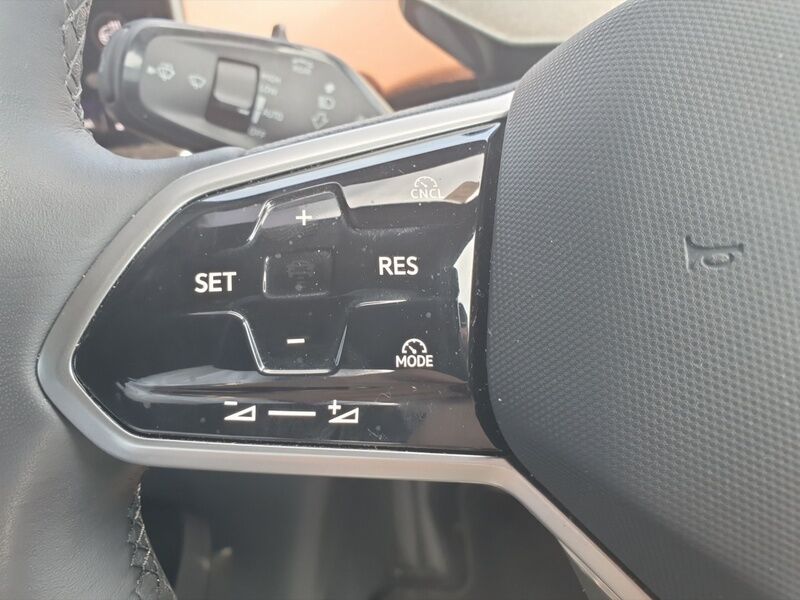 More views of Volkswagen ID.4