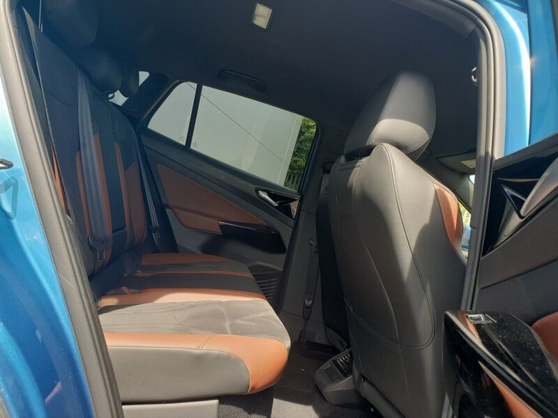 More views of Volkswagen ID.4
