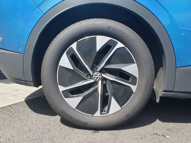 More views of Volkswagen ID.4