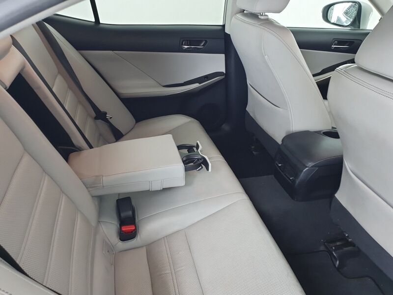 More views of Lexus IS300h