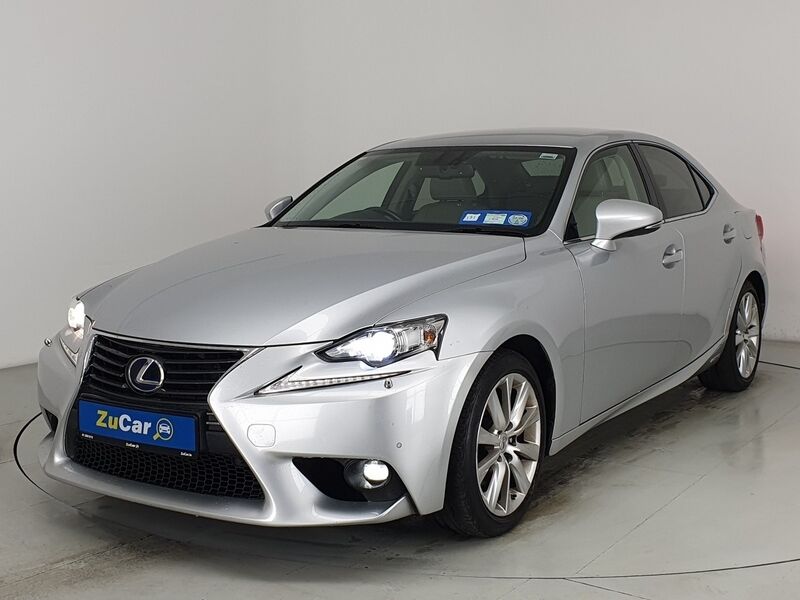 More views of Lexus IS300h