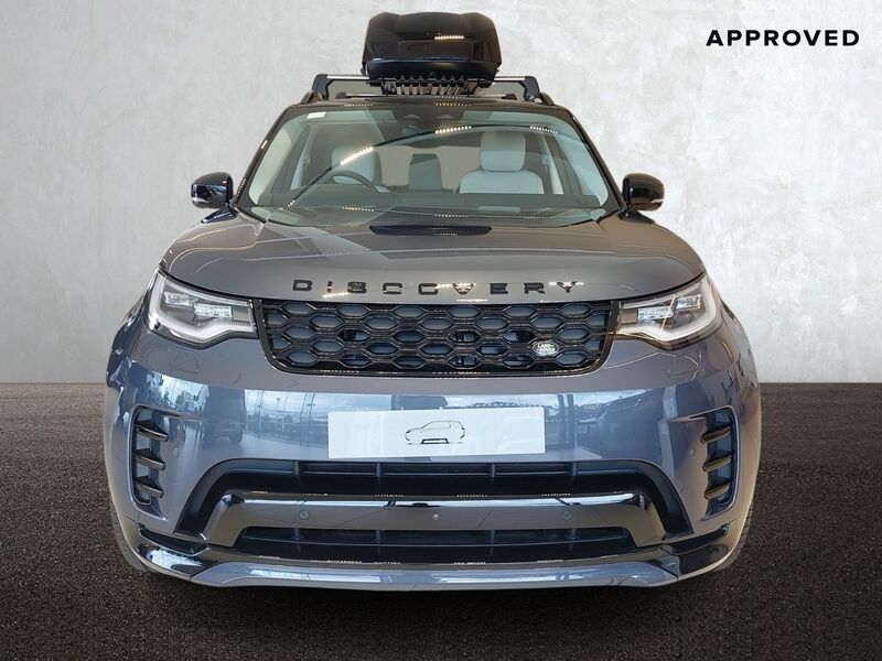 More views of Land Rover Discovery