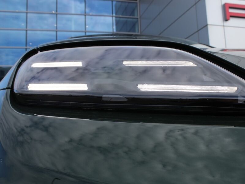 More views of Porsche Macan