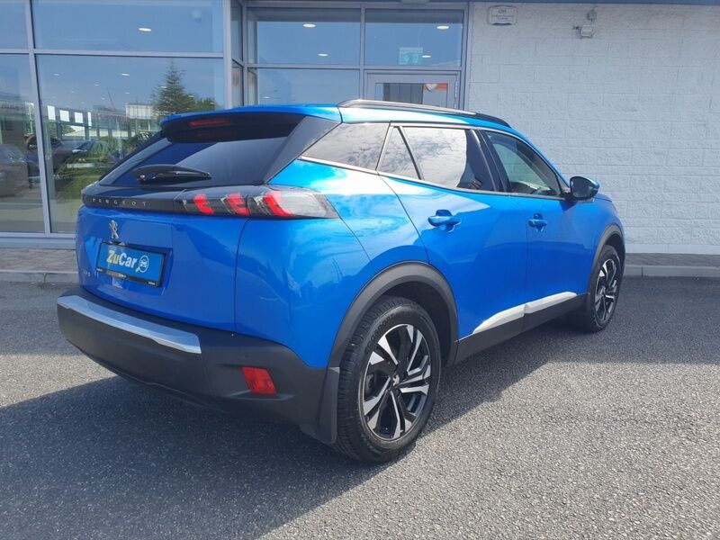 More views of Peugeot 2008