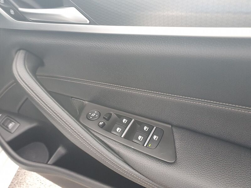 More views of BMW 5 Series