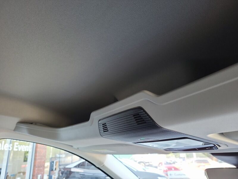 More views of Volkswagen Caddy