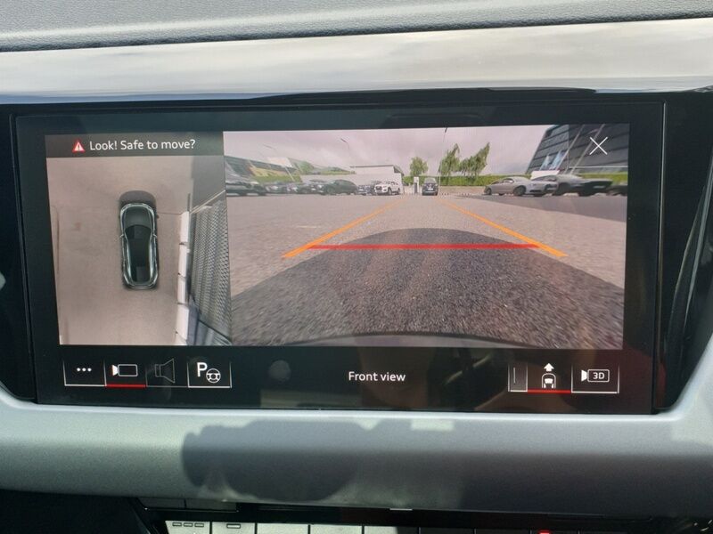 More views of Audi e-tron GT quattro