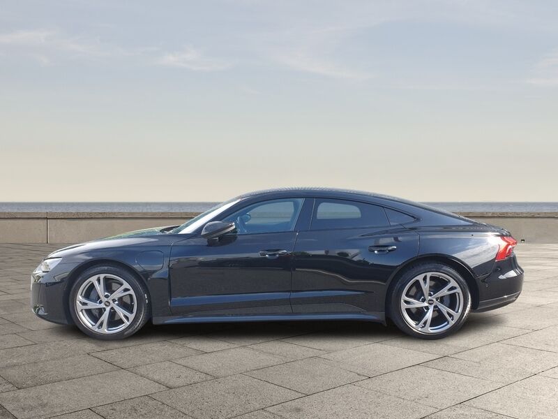 More views of Audi e-tron GT quattro