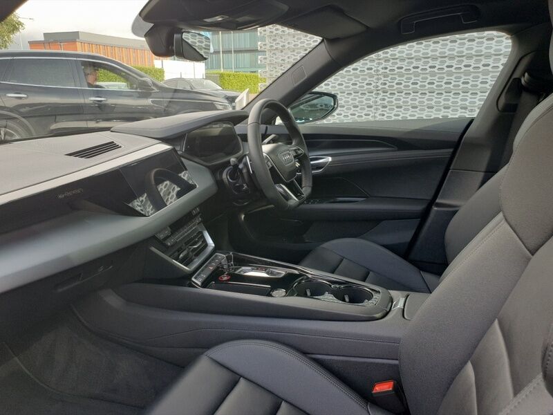 More views of Audi e-tron GT quattro