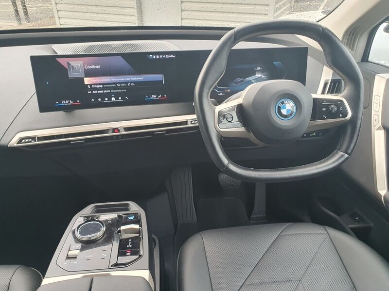 More views of BMW iX