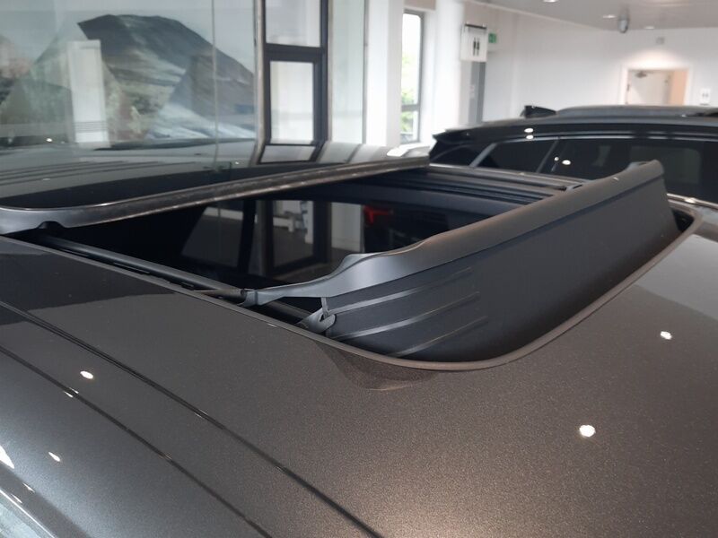 More views of Audi Q8