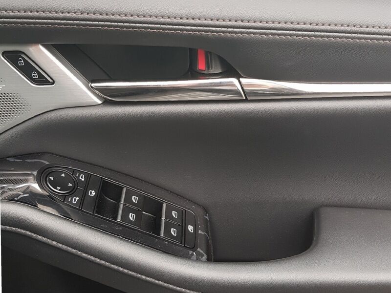 More views of Mazda 3