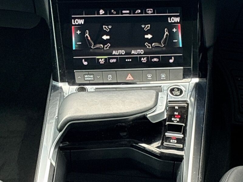 More views of Audi E-Tron