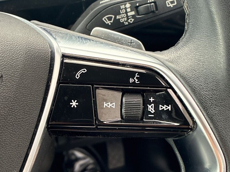 More views of Audi E-Tron