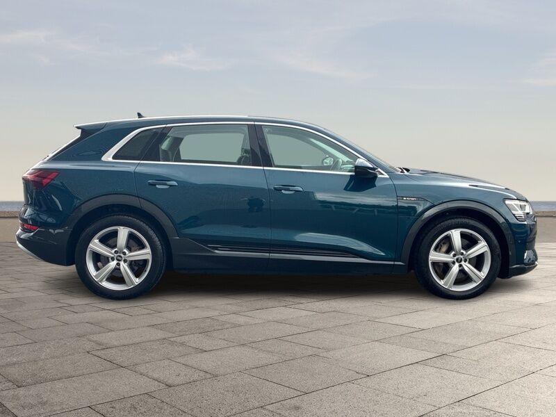 More views of Audi E-Tron