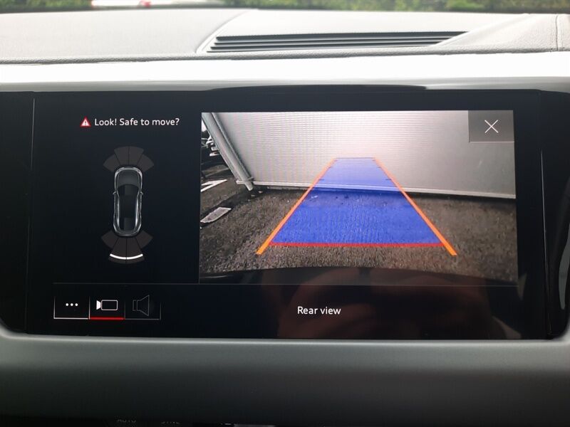 More views of Audi e-tron GT quattro