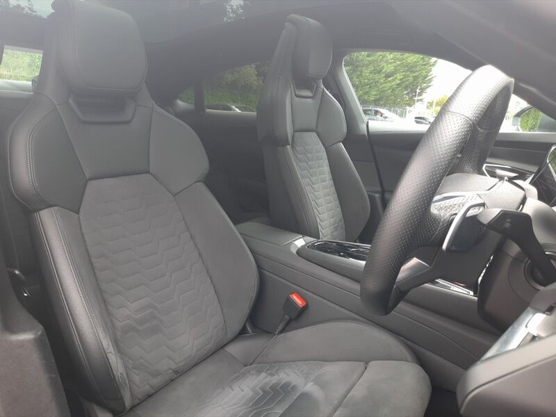 More views of Audi e-tron GT quattro