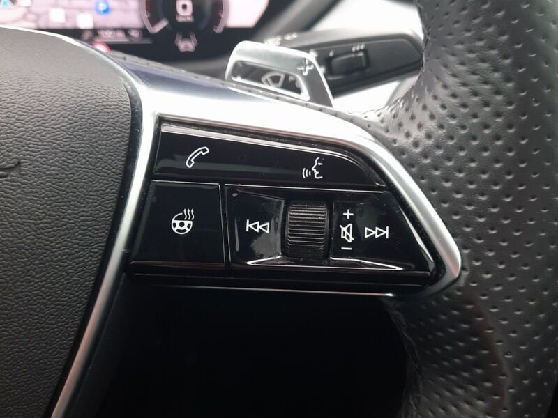 More views of Audi e-tron GT quattro