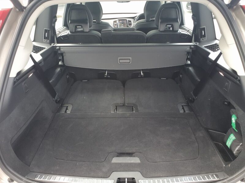 More views of Volvo XC90