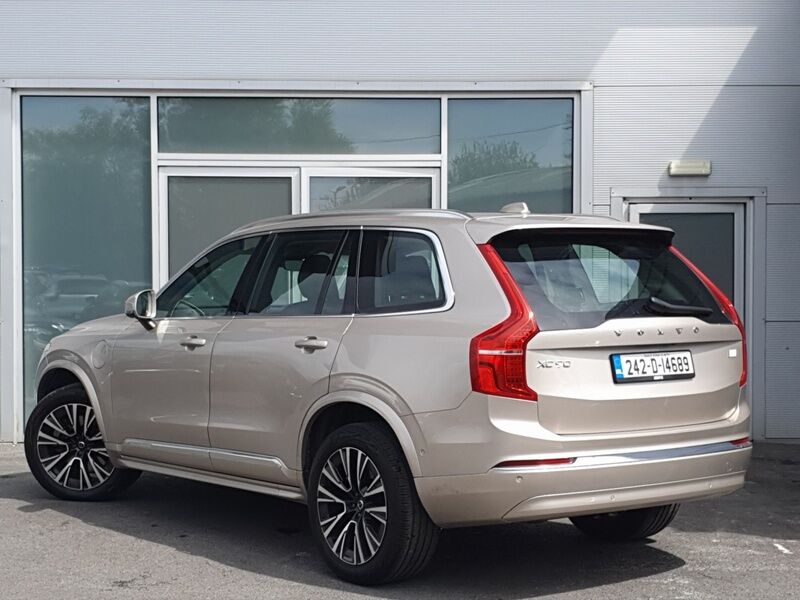 More views of Volvo XC90