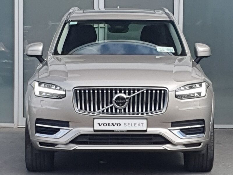 More views of Volvo XC90