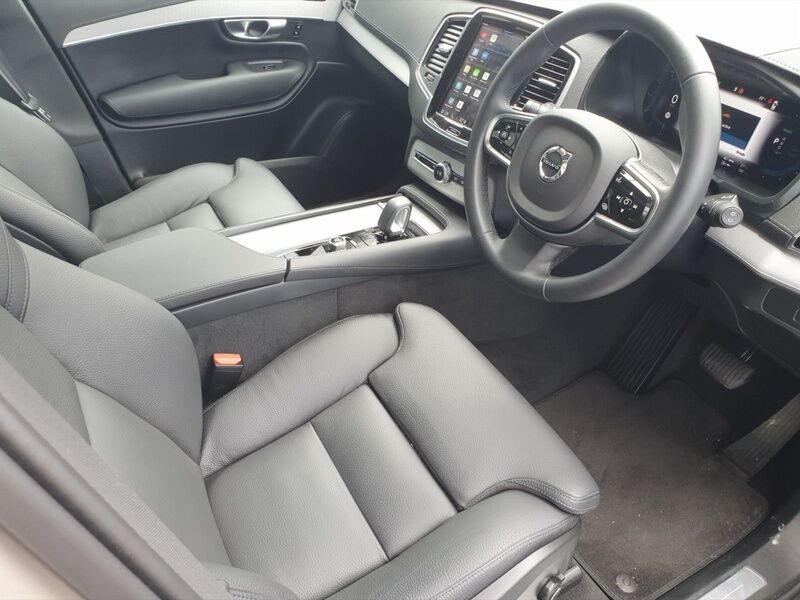 More views of Volvo XC90