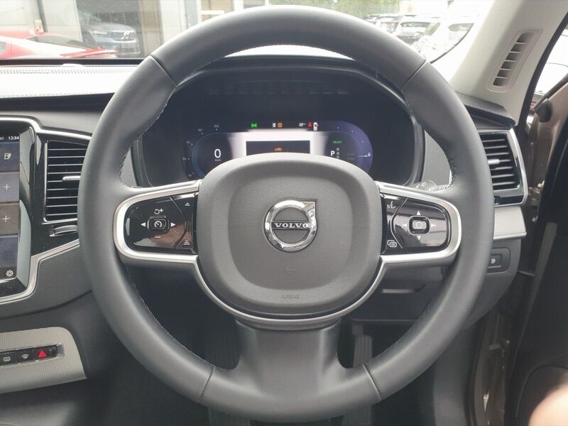 More views of Volvo XC90