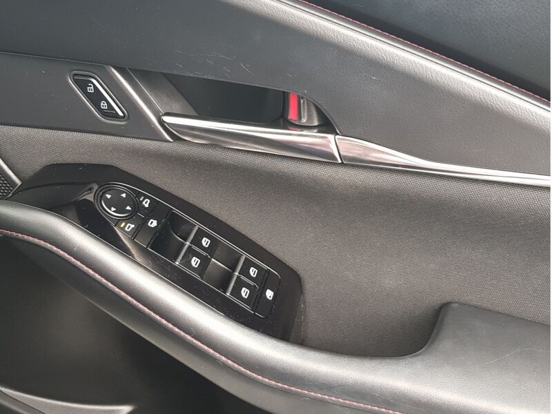 More views of Mazda CX-30