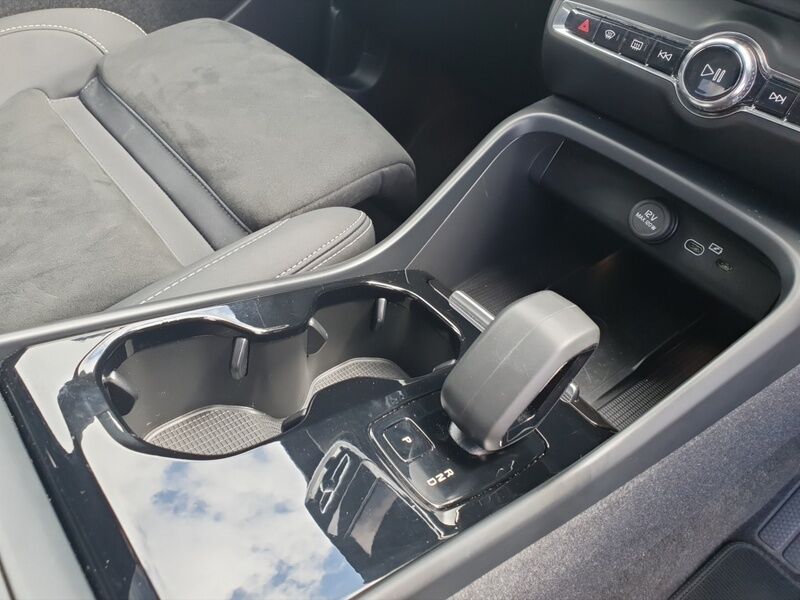 More views of Volvo XC40