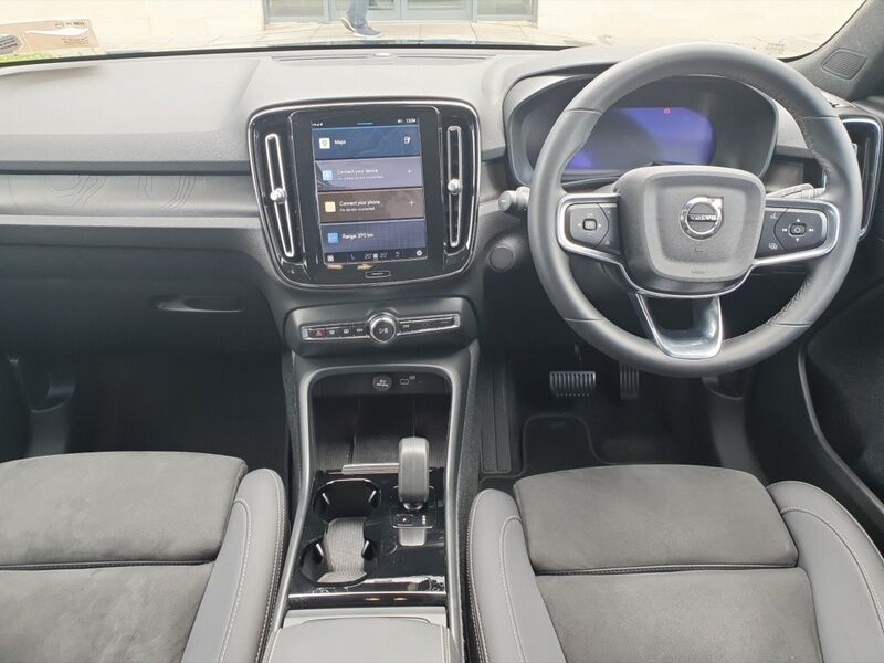 More views of Volvo XC40
