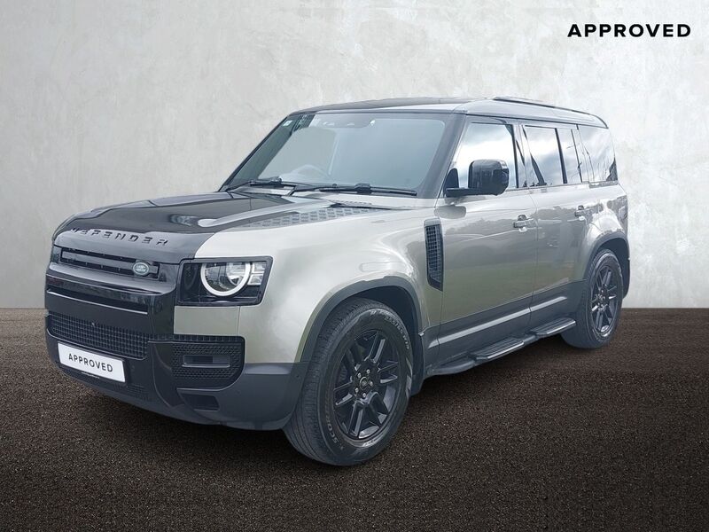 More views of Land Rover Defender